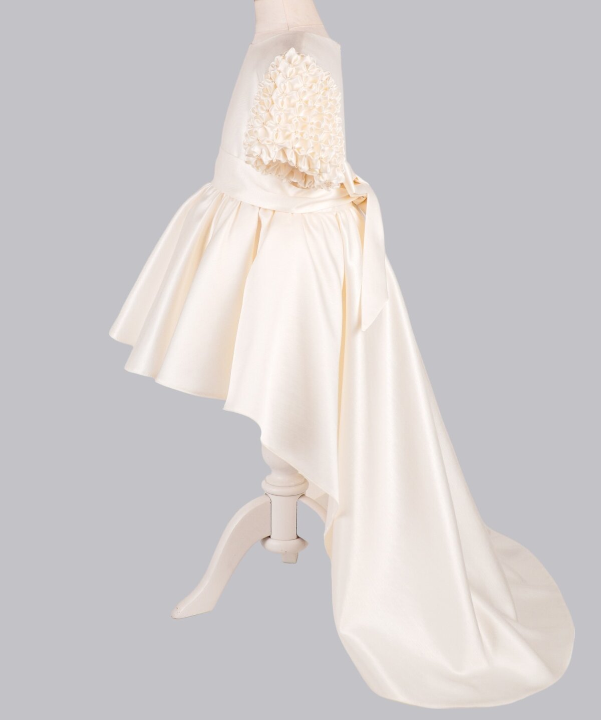 ÇİÇEK İŞİ WHİTE