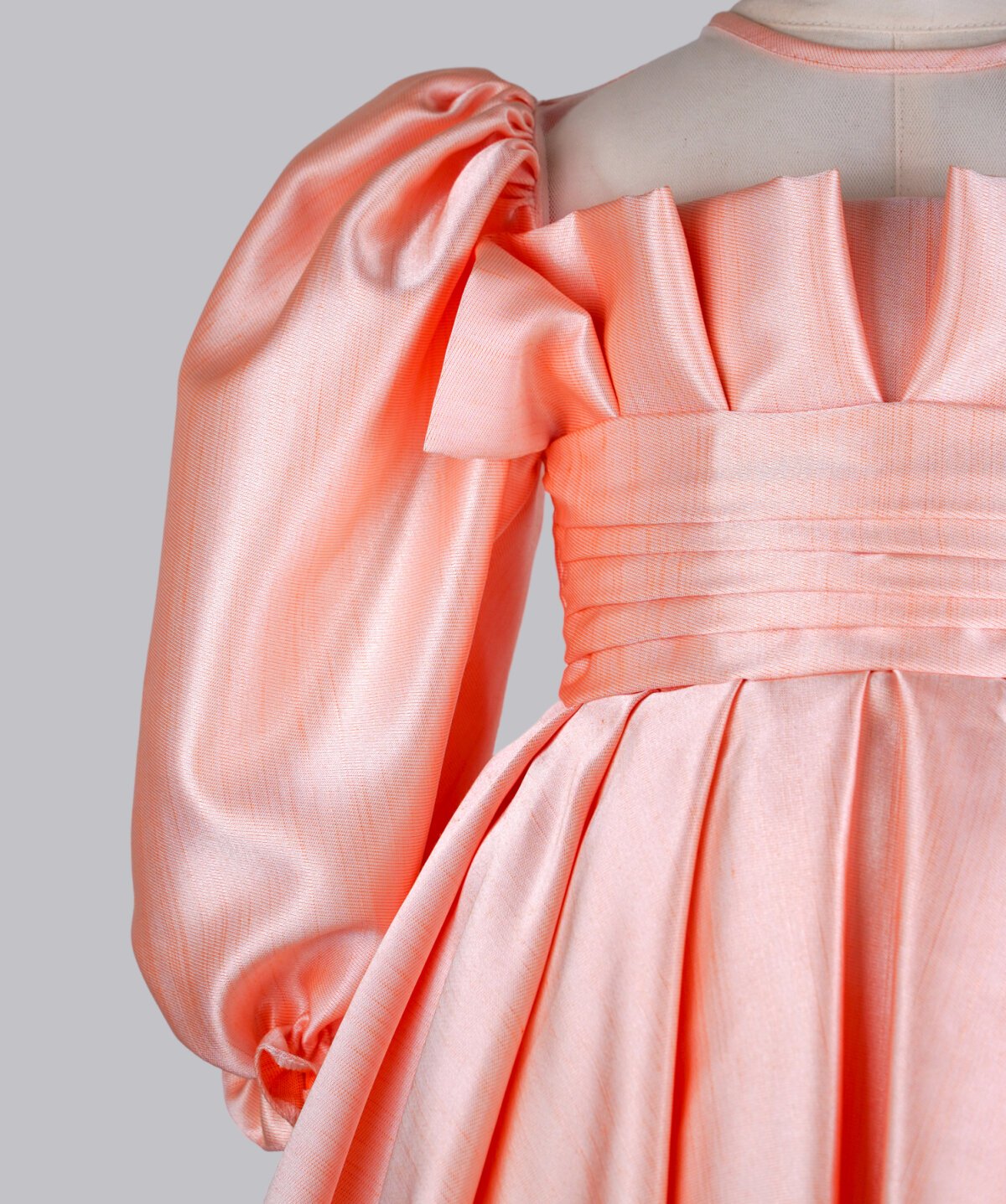 ÖZEL GÜN ELBİSESİ