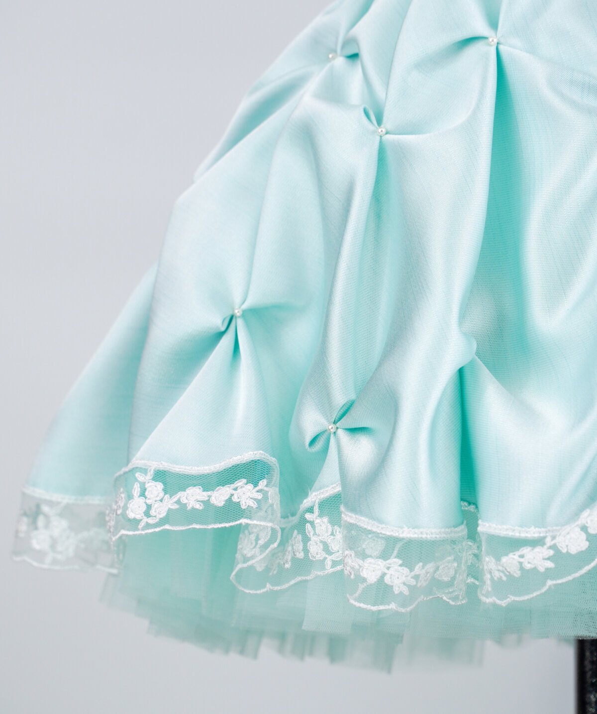 ÖZEL GÜN EL NAKIŞLI ELBİSE